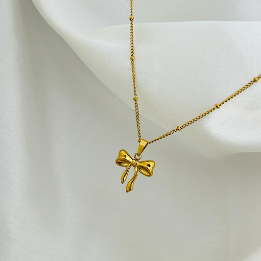 Bow Era Necklace