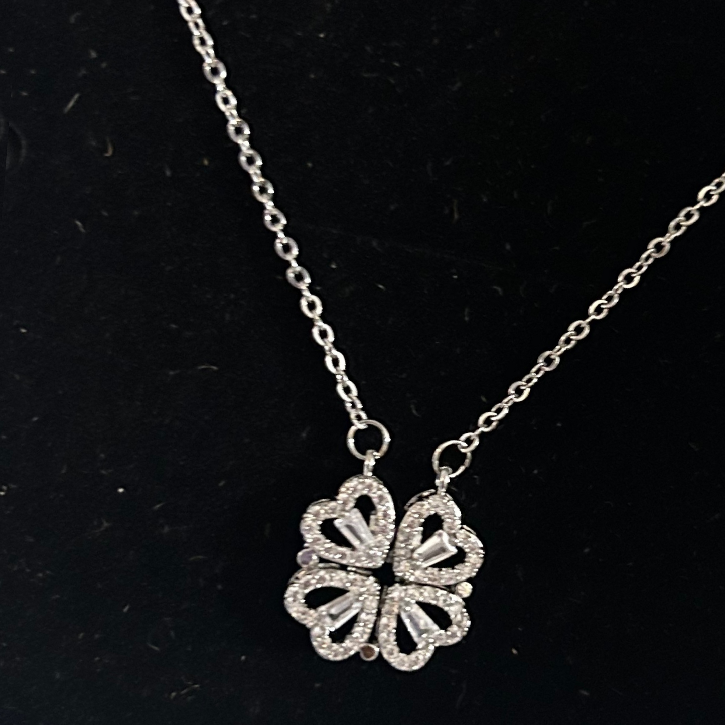 Four Clover Magnetic Love Necklace