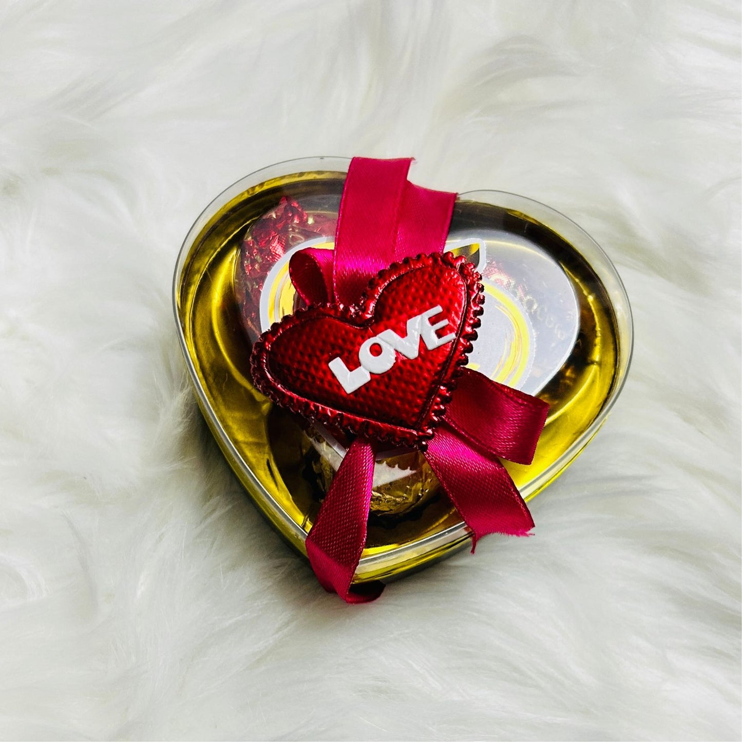 Heart Rule Hamper