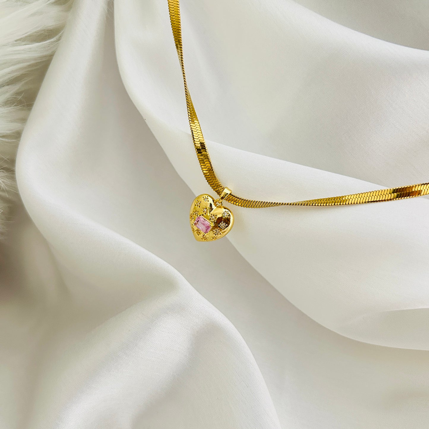 Barbie’s Heart Necklace