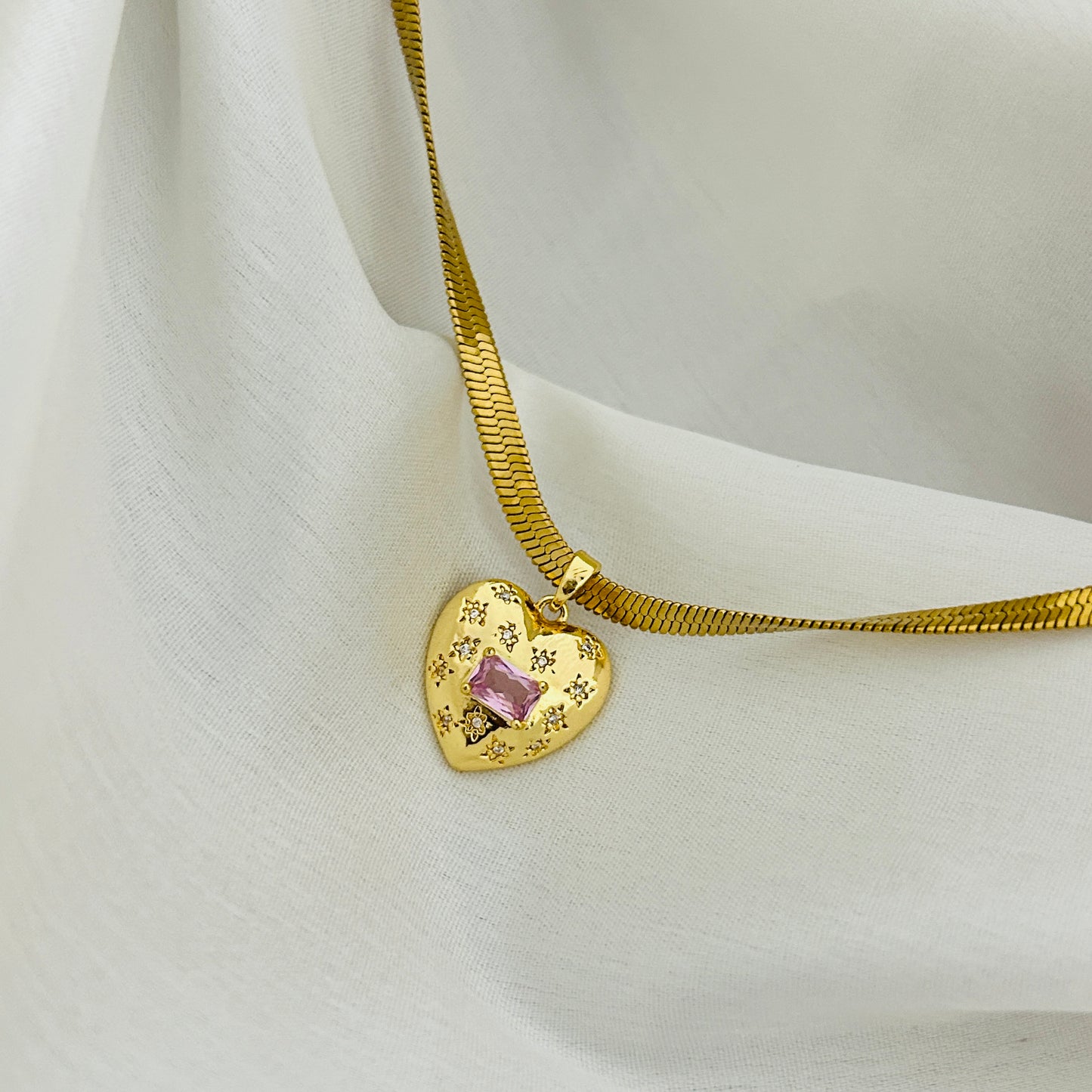 Barbie’s Heart Necklace
