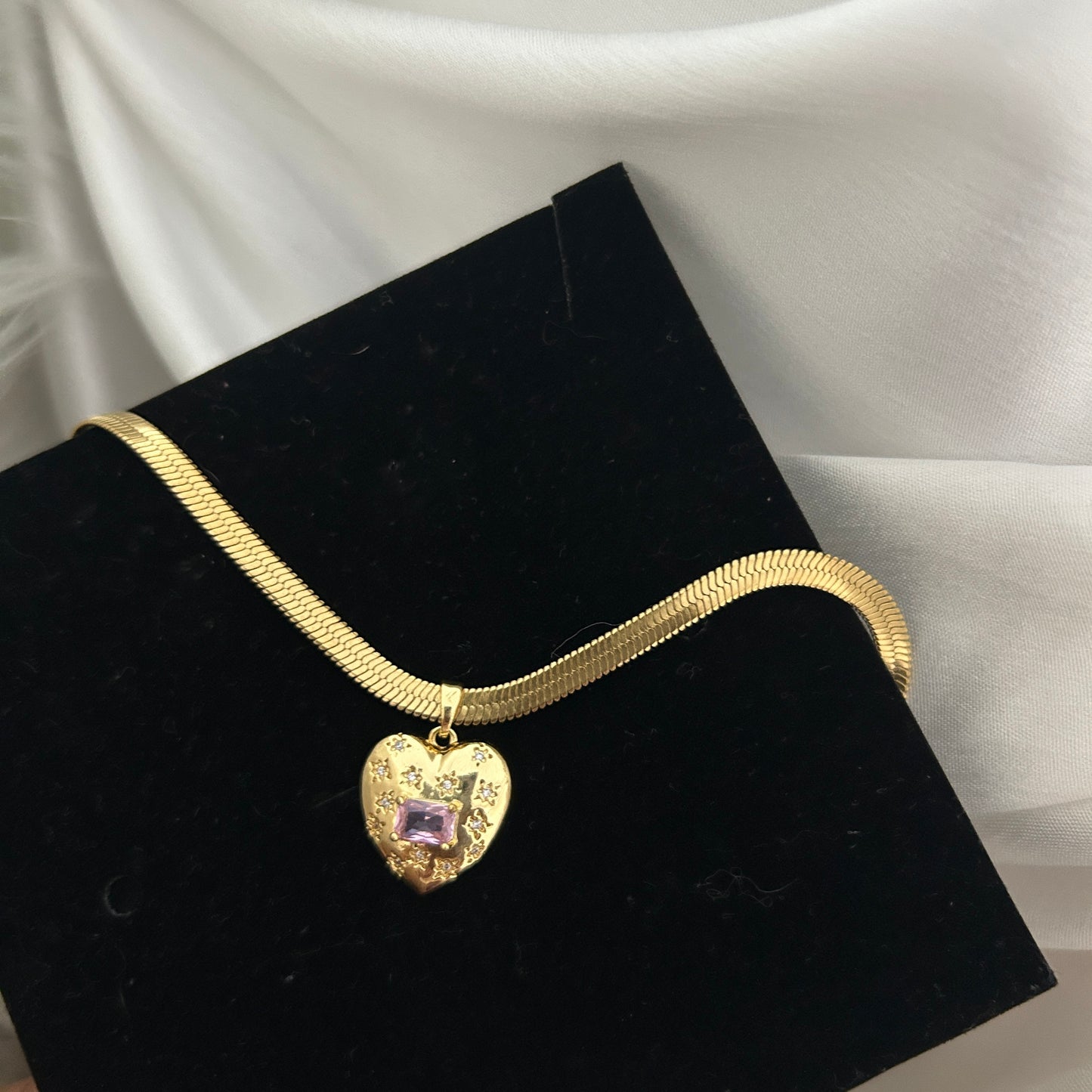 Barbie’s Heart Necklace