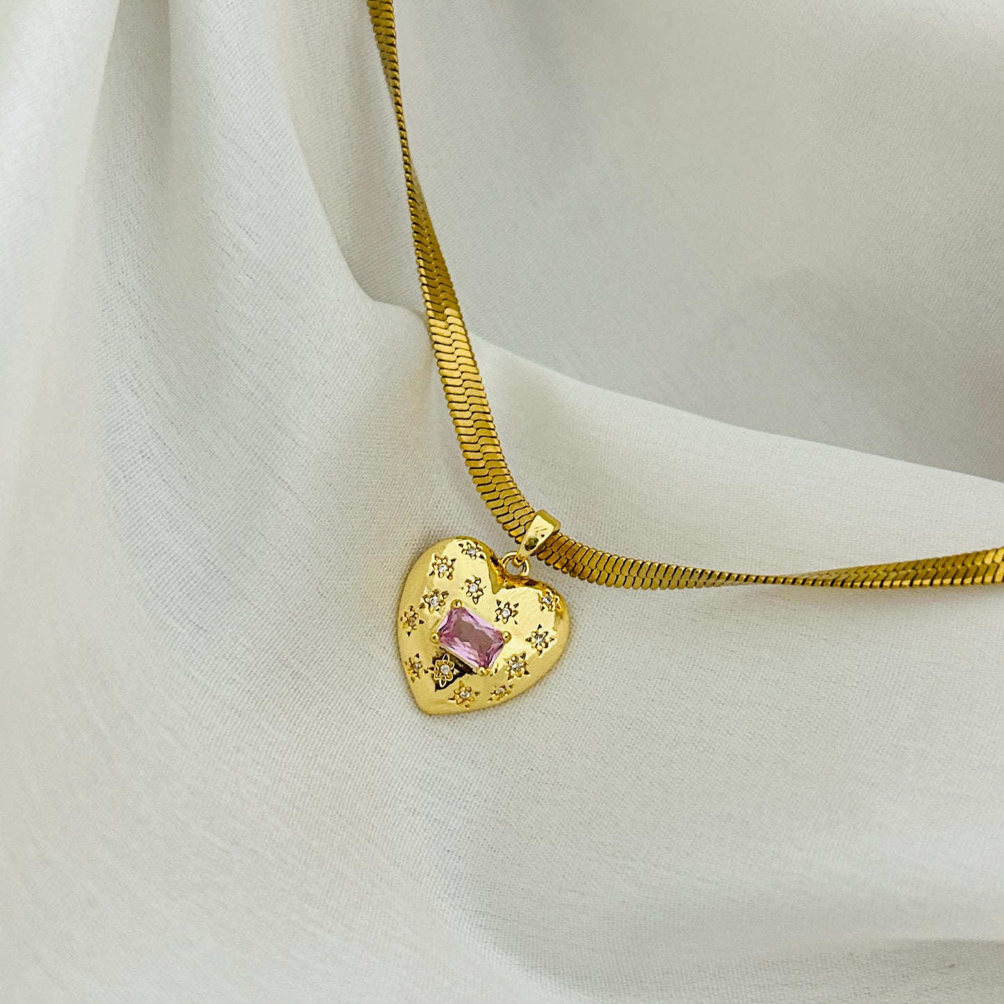 Barbie’s Heart Necklace