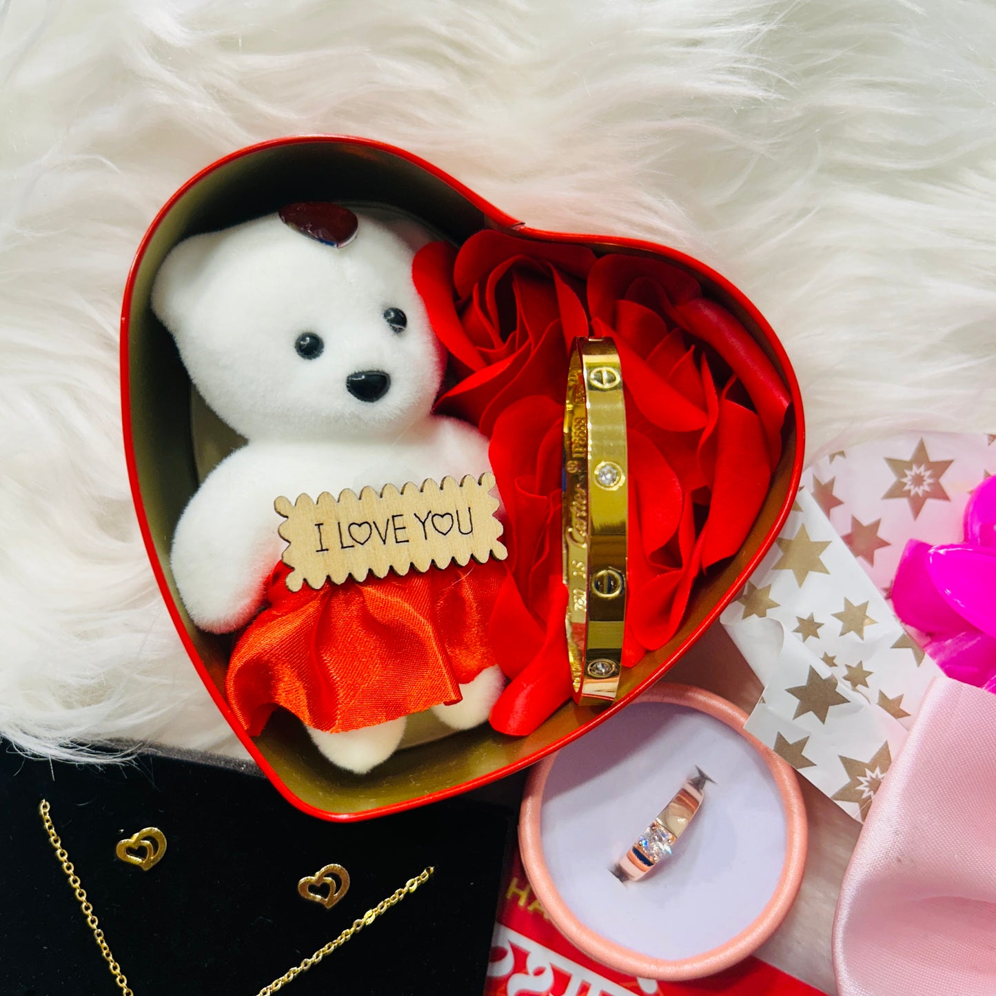 Rakhi Hamper 💕🌸