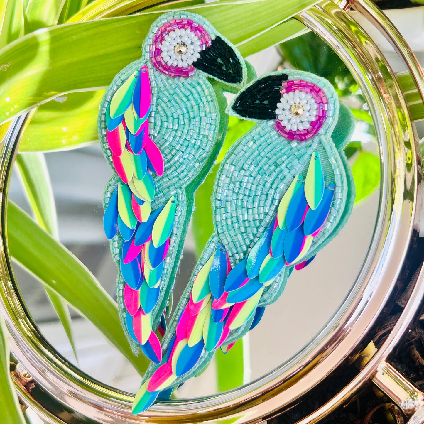Statement Birds