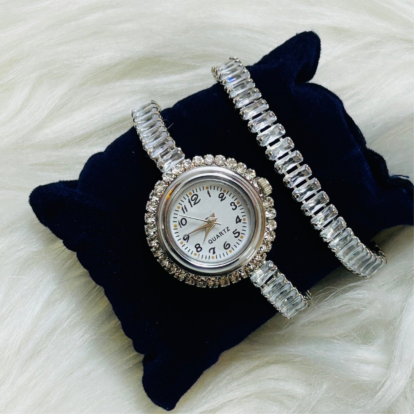 Diva Grace Two-Layer Bracelet watch