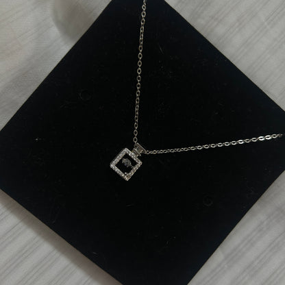 Luster Necklace