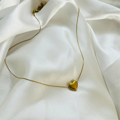 Minimal Heartbeat Necklace