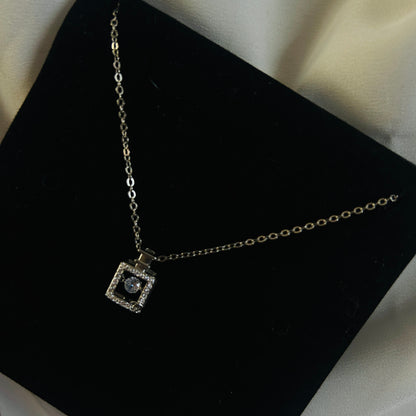 Luster Necklace