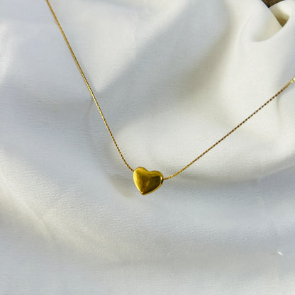 Minimal Heartbeat Necklace